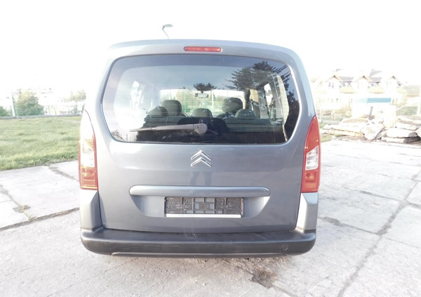 Citroen Berlingo cena 24900 przebieg: 220000, rok produkcji 2009 z Jarosław małe 379